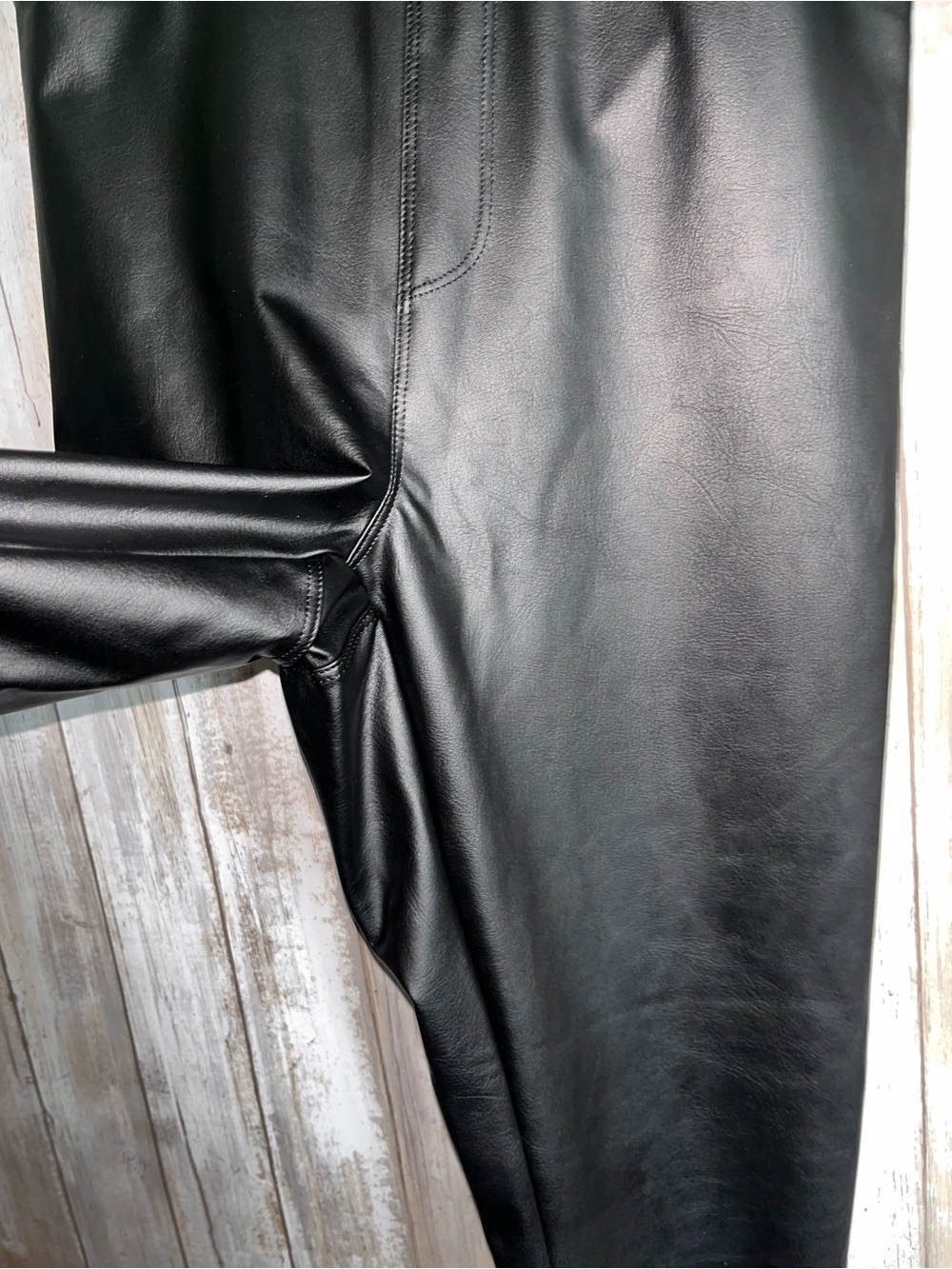 Aerie OFFLINE Real Luxe Faux Leather Leggings Black High Rise NWT Small - Picture 5 of 6